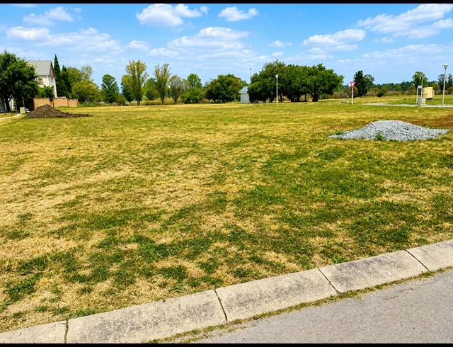 708M² VACANT LAND FOR SALE IN RIVERSPRAY LIFESTYLE ESTATE